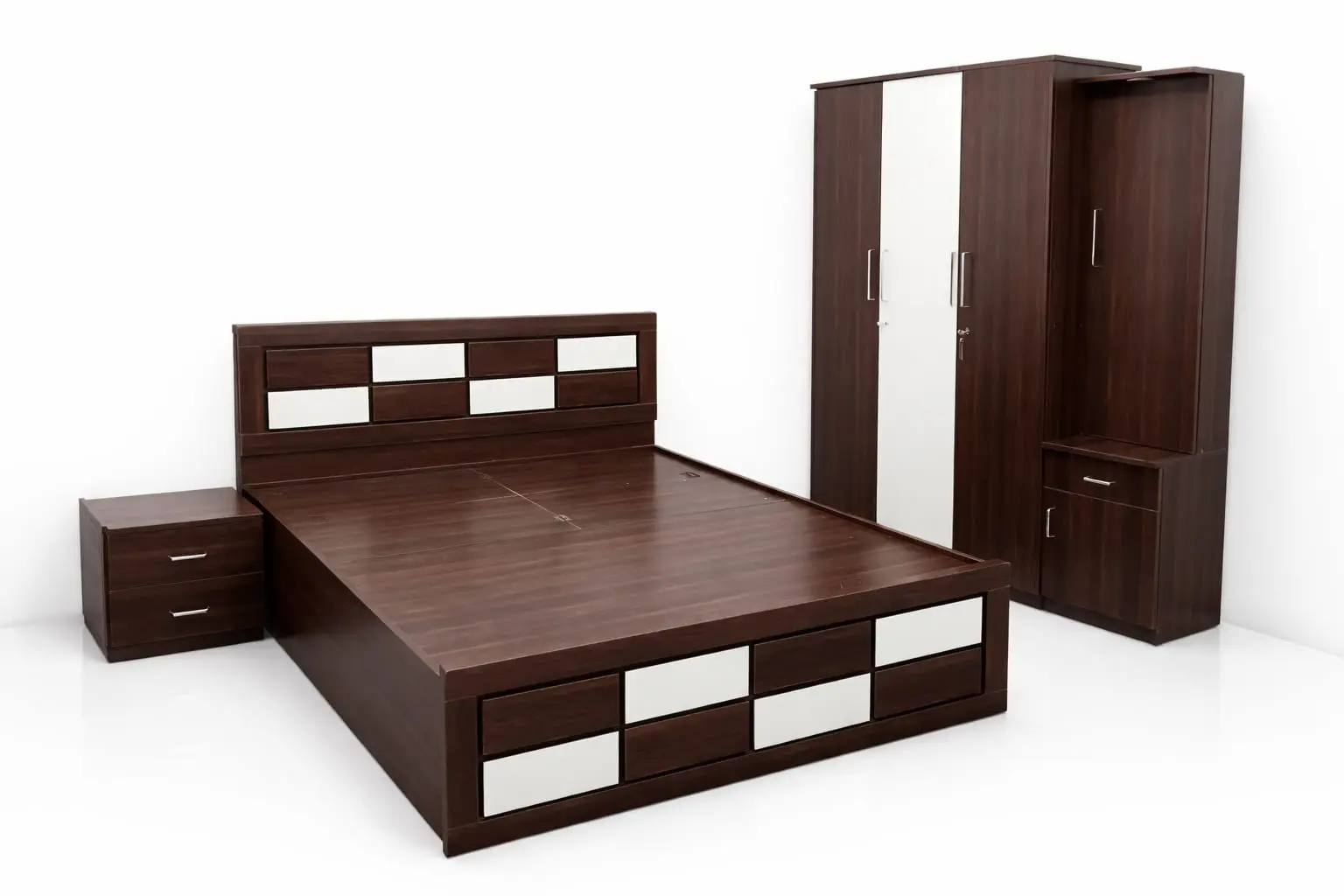 Amaze Plus Bedroom Set